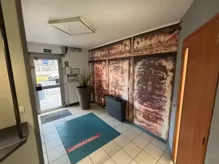 vente commerce 147m²