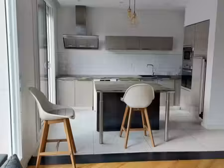 location appartement 3 pièces 57 m² à grenoble (38000)