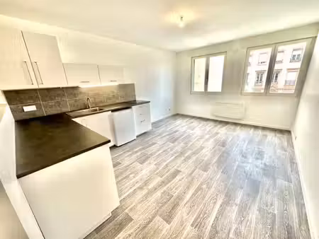 a louer - appartement t1 de 34.80 m² - rue leon blum 69100 villeurbanne