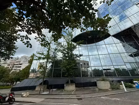 location bureaux 400m² à 1590m²