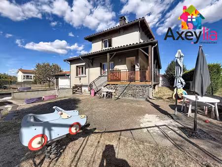 a vendre - feurs - maison individuelle avec 5 chambres  grand garage et terrain