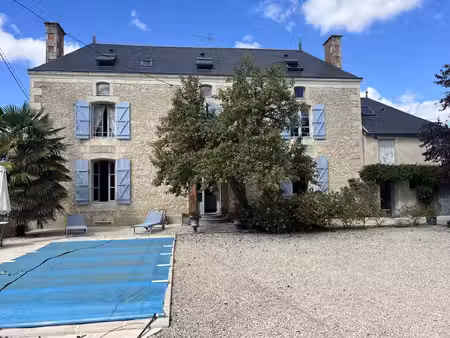 vente maison de village 7 pièces 187 m2 à valdivienne