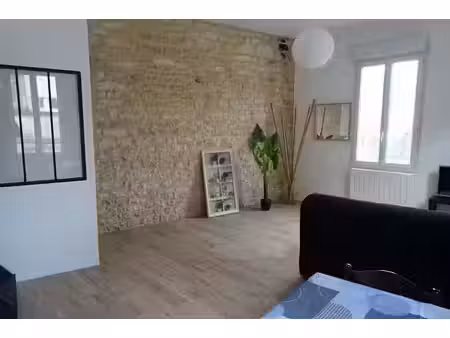 vente appartement 2 pièces 48 m² à rochefort (17300)  143 775 €