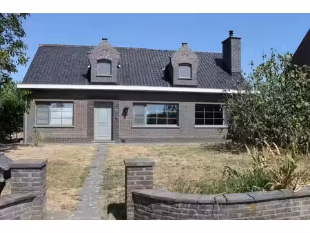 huis te koop in westrozebeke met 2 slaapkamers