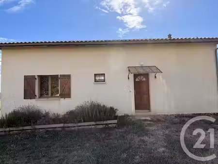 location maison 3 pièces 78.18 m² à sainte-croix-du-mont (33410)  749 €