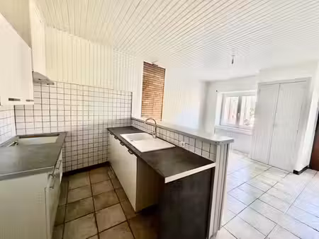 location maison 4 pièces 99.46 m² à labécède-lauragais (11400)  615 €