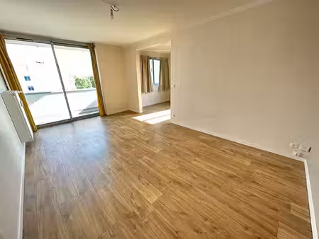 appartement la madeleine 3 pièce(s) 77.73 m2