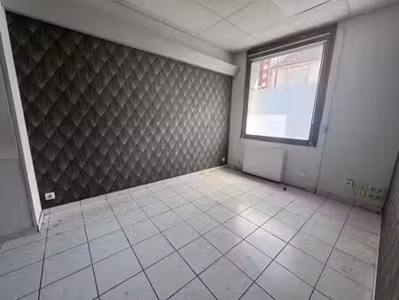 location locaux professionnels 0 pièces 400 m² à montluçon (03100)  600 €