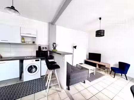 chantilly: appartement f2 à louer en meuble