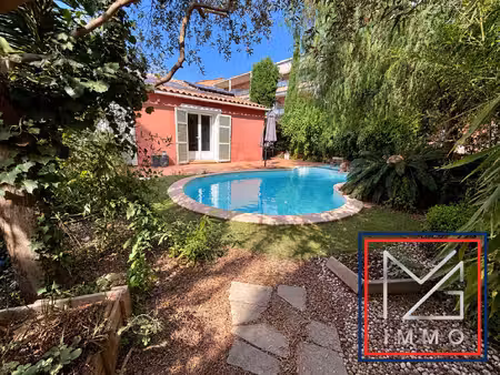 sanary villa plain pied  15 min a pied du port
