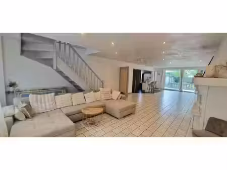 achat maison 7 pièces 201m²