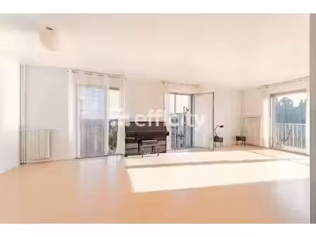 appartement 5 pièces - 102 m²
