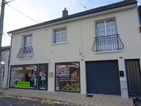 local professionnel à vendre sully sur loire 6 pièce(s) 170m2 220 052€