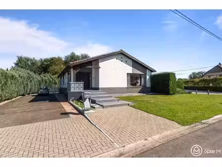 huis te koop in hasselt met 3 slaapkamers