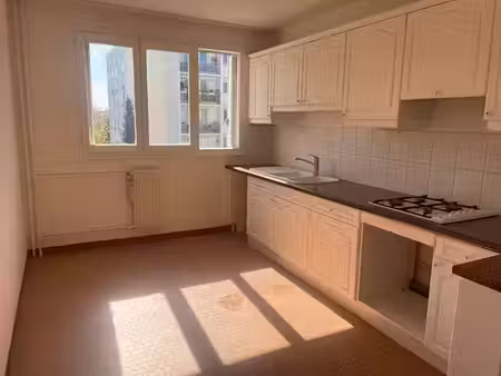 location appartement 3 pièces 74.44 m² à verneuil-sur-seine (78480)  1 003 €