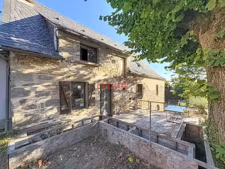 belle maison en pierre renovee avec 4 511m² de terrain et grange
