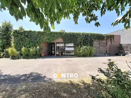 commercieel te koop in staden met 3 slaapkamers