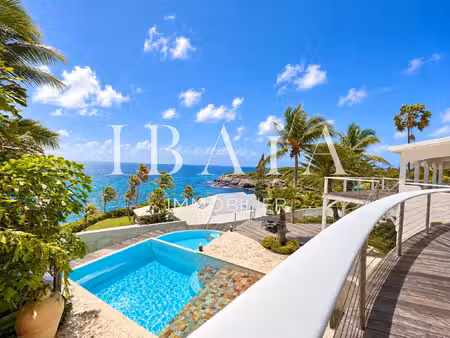 villa d'exception vue mer - secteur très prisé de la toubana