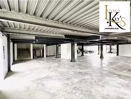 vente local commercial 15 pièces