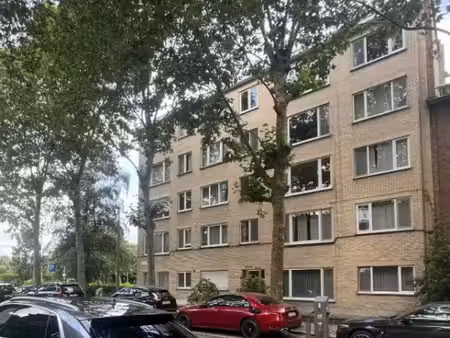 appartement te koop in berchem met 2 slaapkamers
