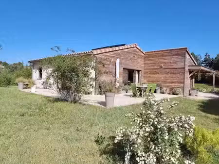 vente villa 3 pièces 105 m² à vaison-la-romaine (84110)  500 000 €