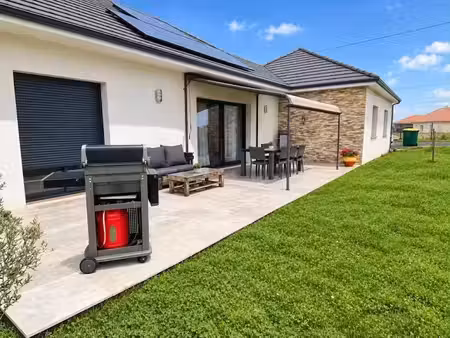 vente maison 5 pièces 132 m² à casteide-cami (64170)  349 000 €