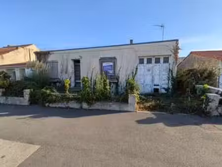 vente terrain aux sables-d'olonne (85100) : à vendre / les sables-d'olonne