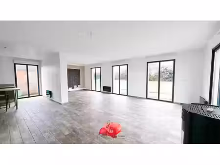vente maison 8 pièces 210.9 m² à saint-romain-de-colbosc (76430)  360 525 €