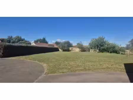 terrain constructible à nempont-saint-firmin