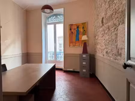 nîmes centre - écusson - local commercial - appartement - inve