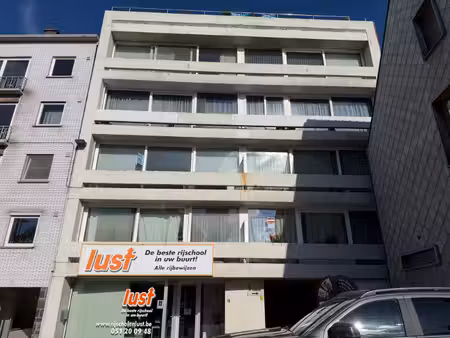 appartement te huur in harelbeke met 2 slaapkamers