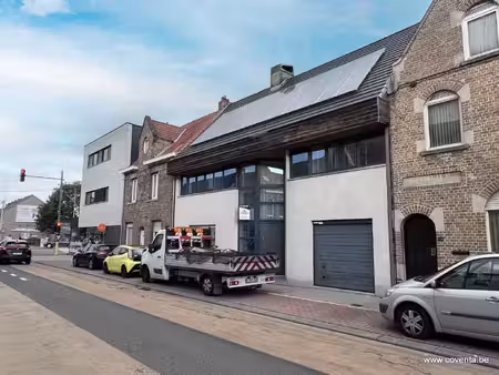huis te huur in roeselare met 4 slaapkamers