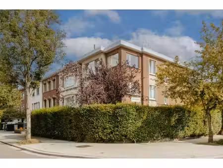 appartement te huur in wilrijk met 2 slaapkamers