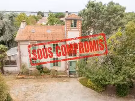 vente maison à clisson (44190) : à vendre / 214m² clisson