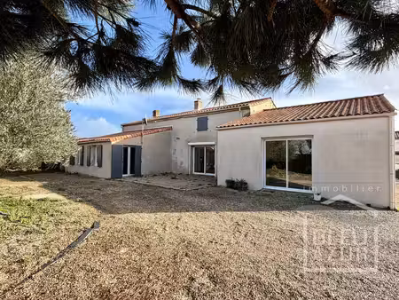 achat maison 7 pièces 209m² lucon 85400