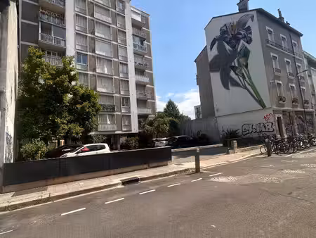 garage 19 rue du drac a grenoble 16 m2