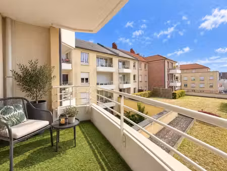 secteur la hotoie - t 3 avec balcon et garage