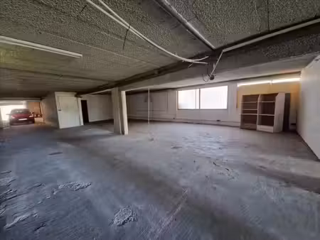 location bureau 6 pièces à riom (63200)