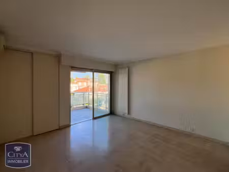 location appartement 1 pièce 29m² cannes 06400