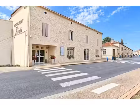 vente locaux professionnels 16 pièces 1170 m² à auros (33124)  780 000 €