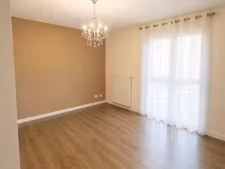 vente appartement 4 pièces 124 m² saint-cyr-sur-loire (37540)