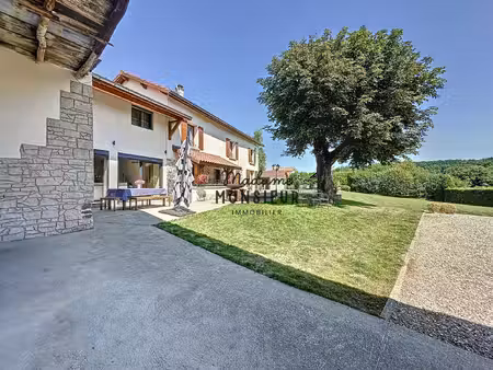 propriété familiale 315 m 2