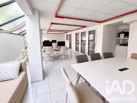 vente commerce 60 m² nantes (44300)