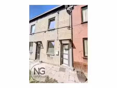 maison à louer à grand rue 184 charleroi (vbe68896)