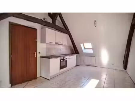 appartement t2 à châteauneuf sur loire