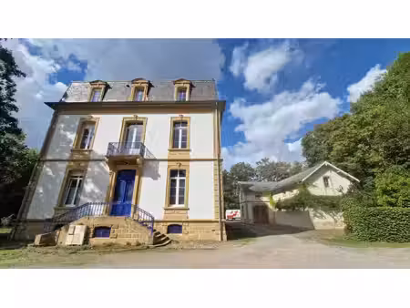 appartement f3 duplex rénové 2 parkings privatifs environnement privilégié