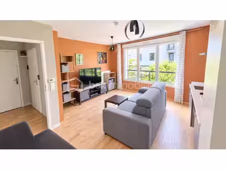 appartement de 40 m² à fresnes