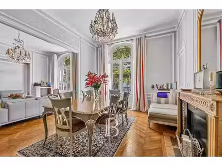 vente bureaux 156m²