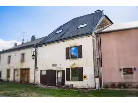 williers - belle bâtisse en cours de rénovation