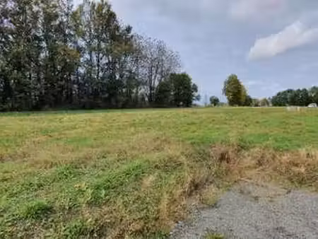 vente terrain à grazay (53440) : à vendre / 379m² grazay